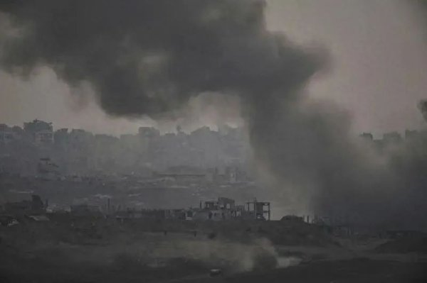 蔚莱策略 秦安：以军又开打了！大规模空袭约100个武装目标，伊朗不能无动于衷